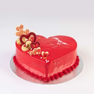 Valentine's Mirror Glaze Heart Cake