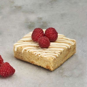 White Chocolate Blondie | Cakes & Bakes | Cake Delivery