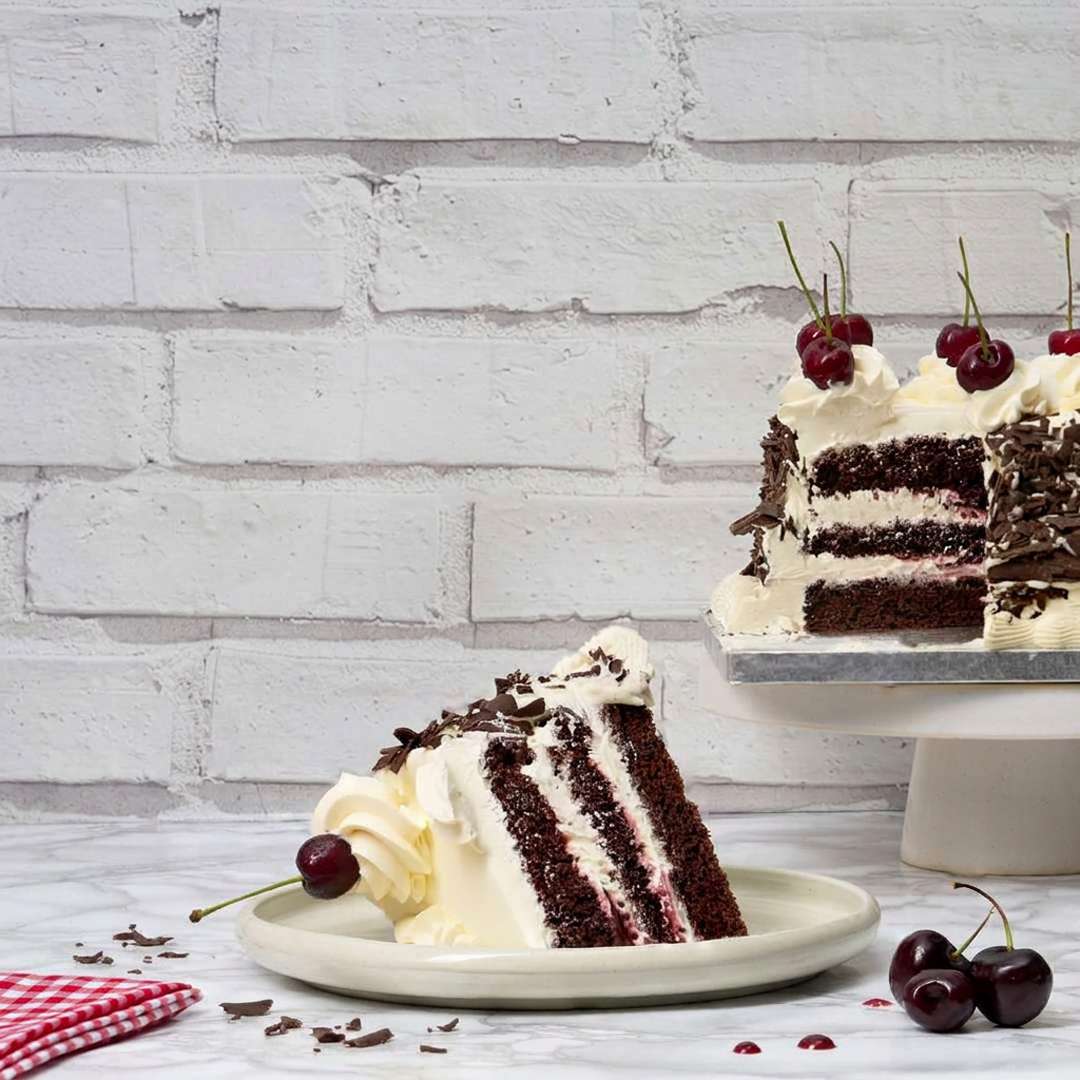 ChocoSnow Symphony Square Cake