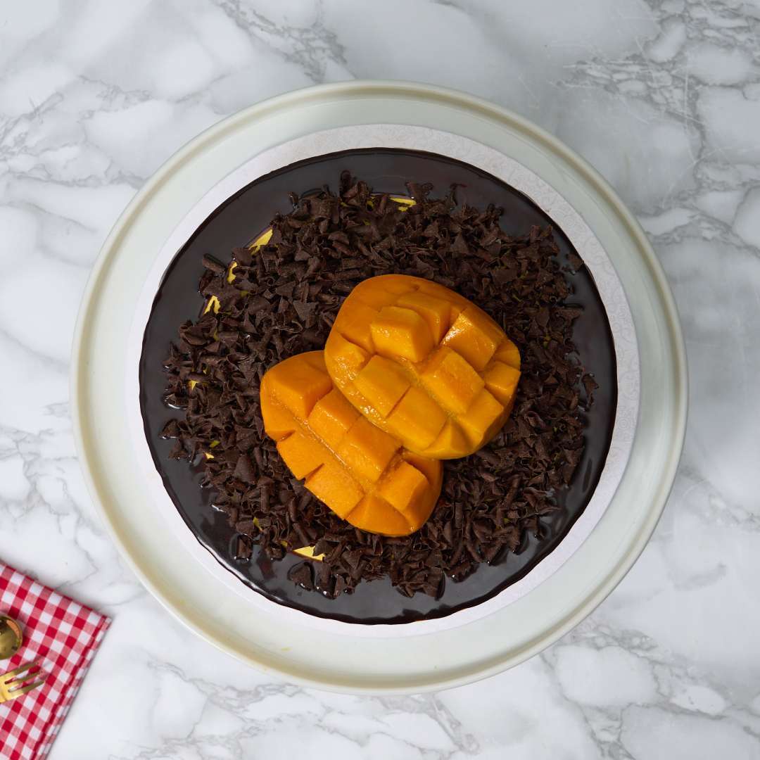 Choco Mango Cake