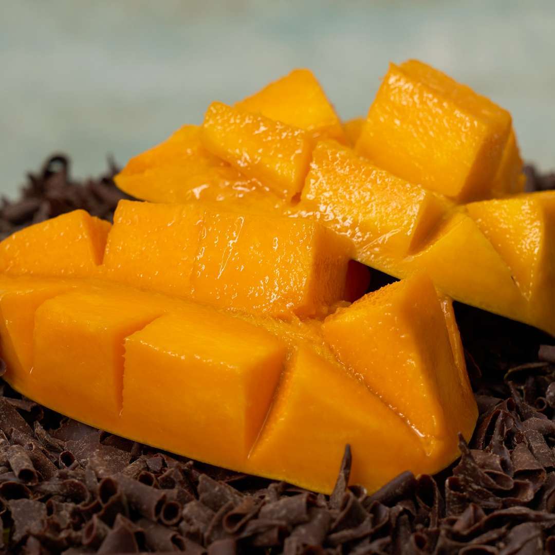 Choco Mango Cake