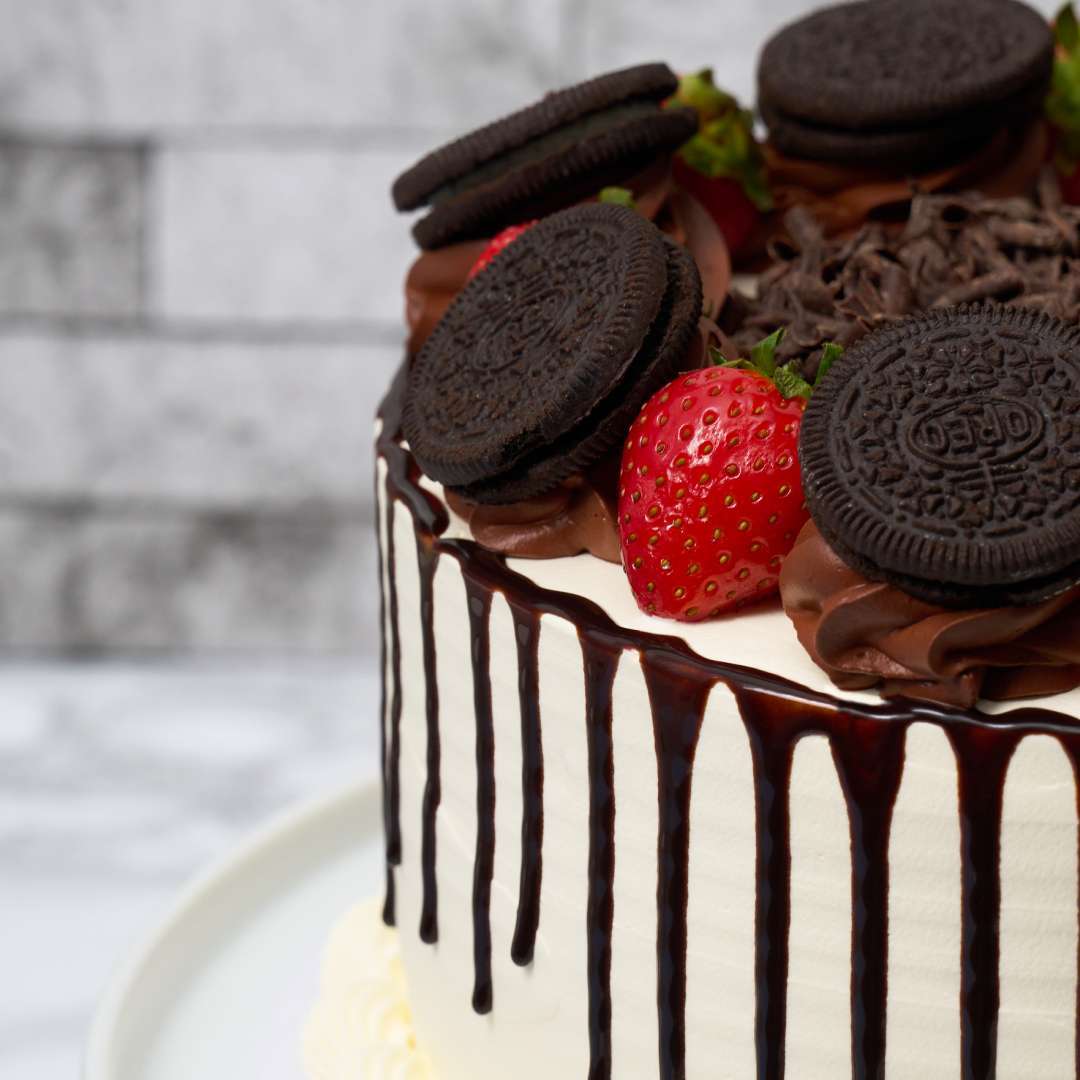 choco Vanilla cake