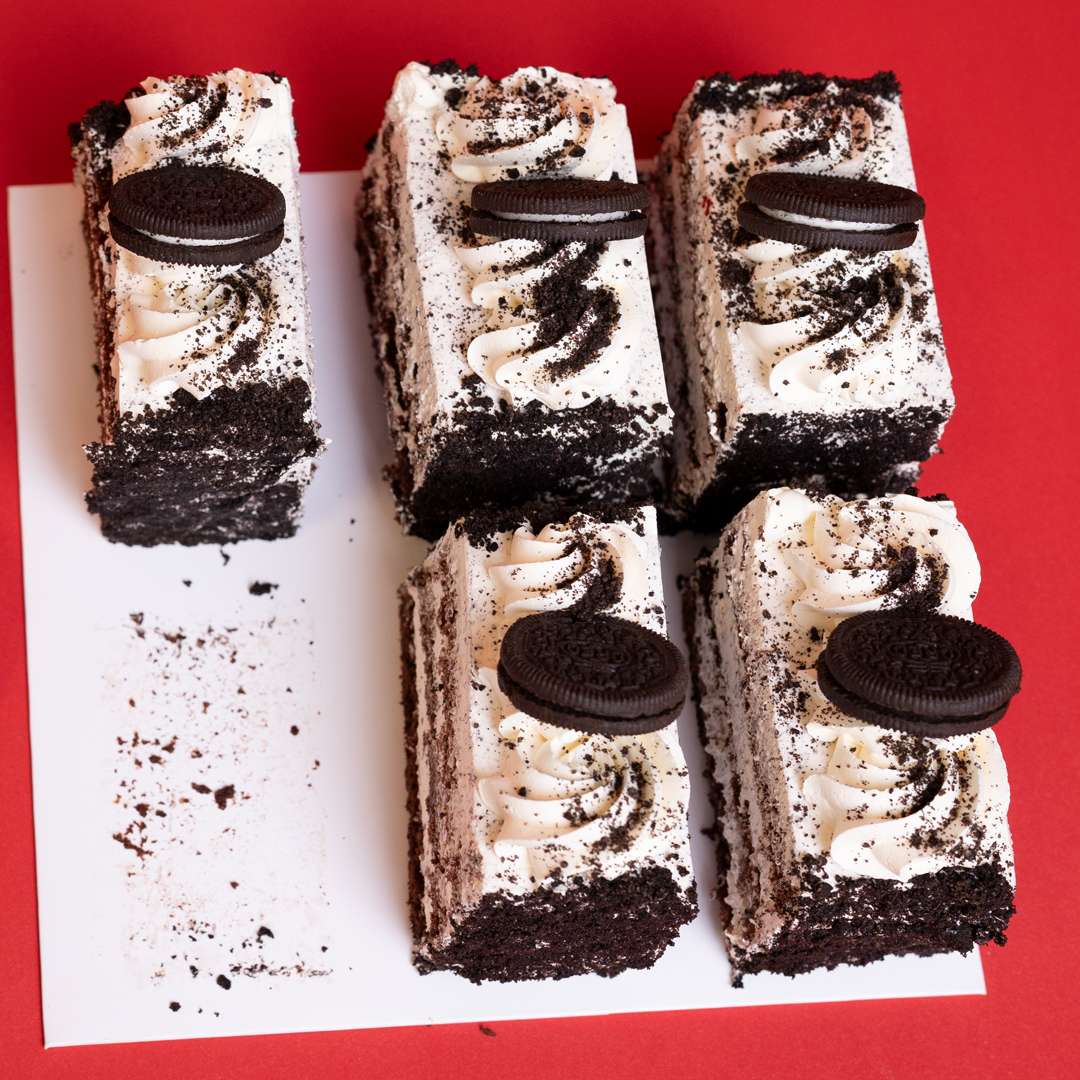 Cookies & Cream Cake Slices