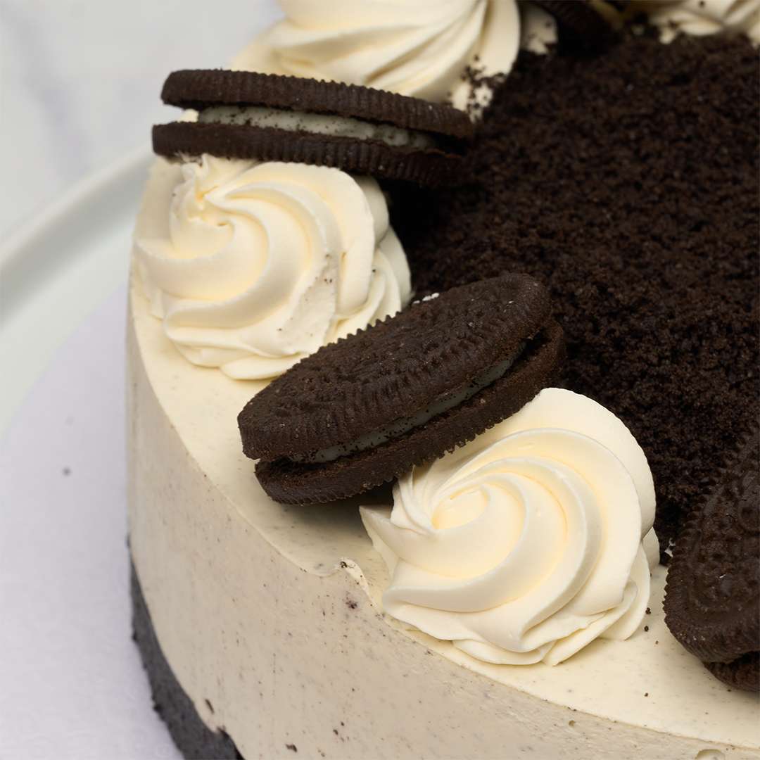 Cookies & Cream Cheesecake