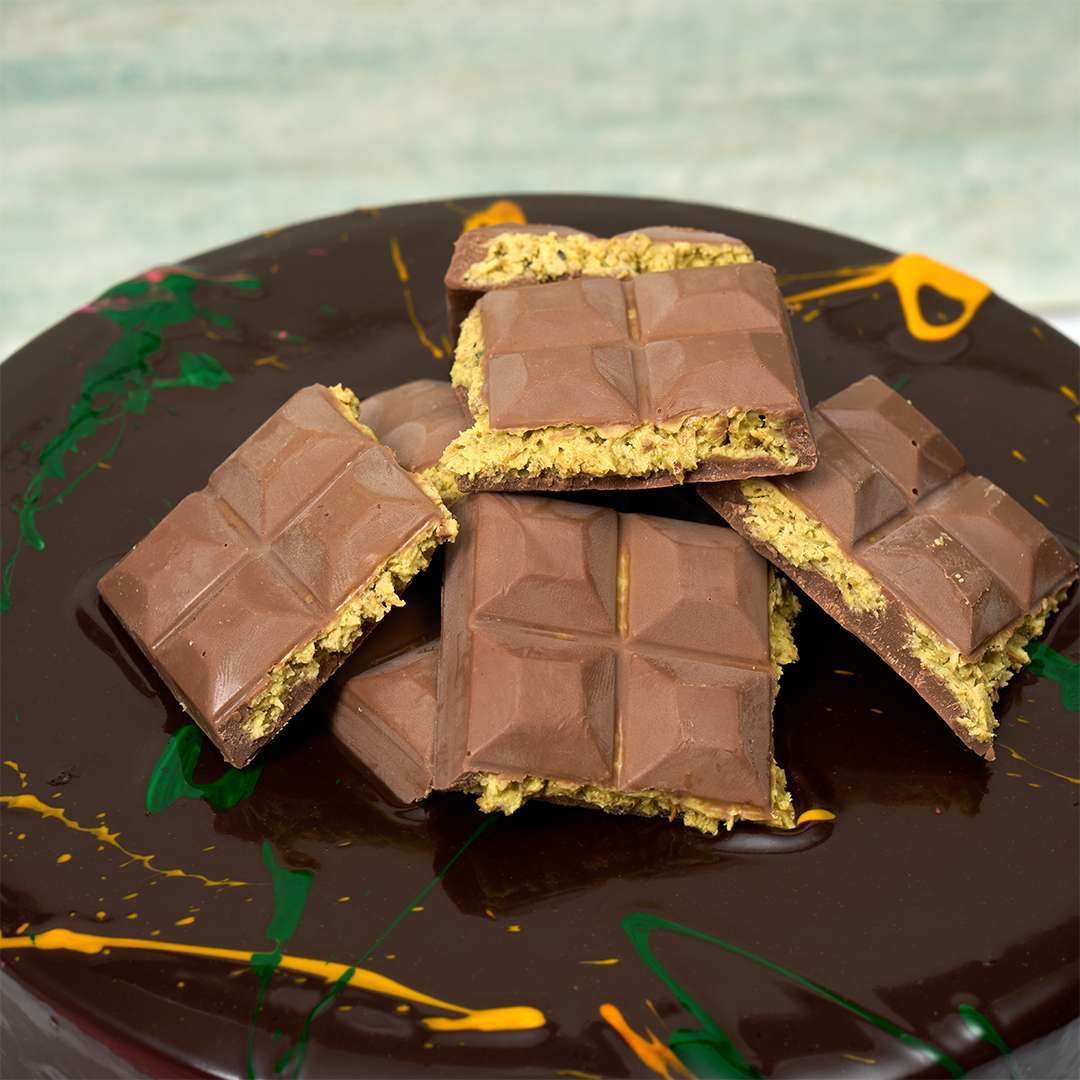 Dubai Kunafa Chocolate Cake