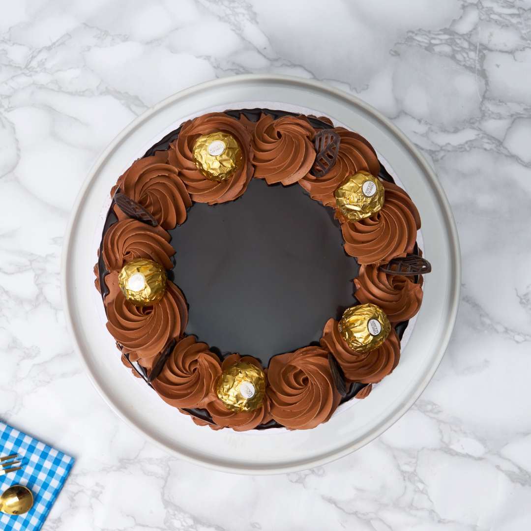 Ferrero Rocher Cake