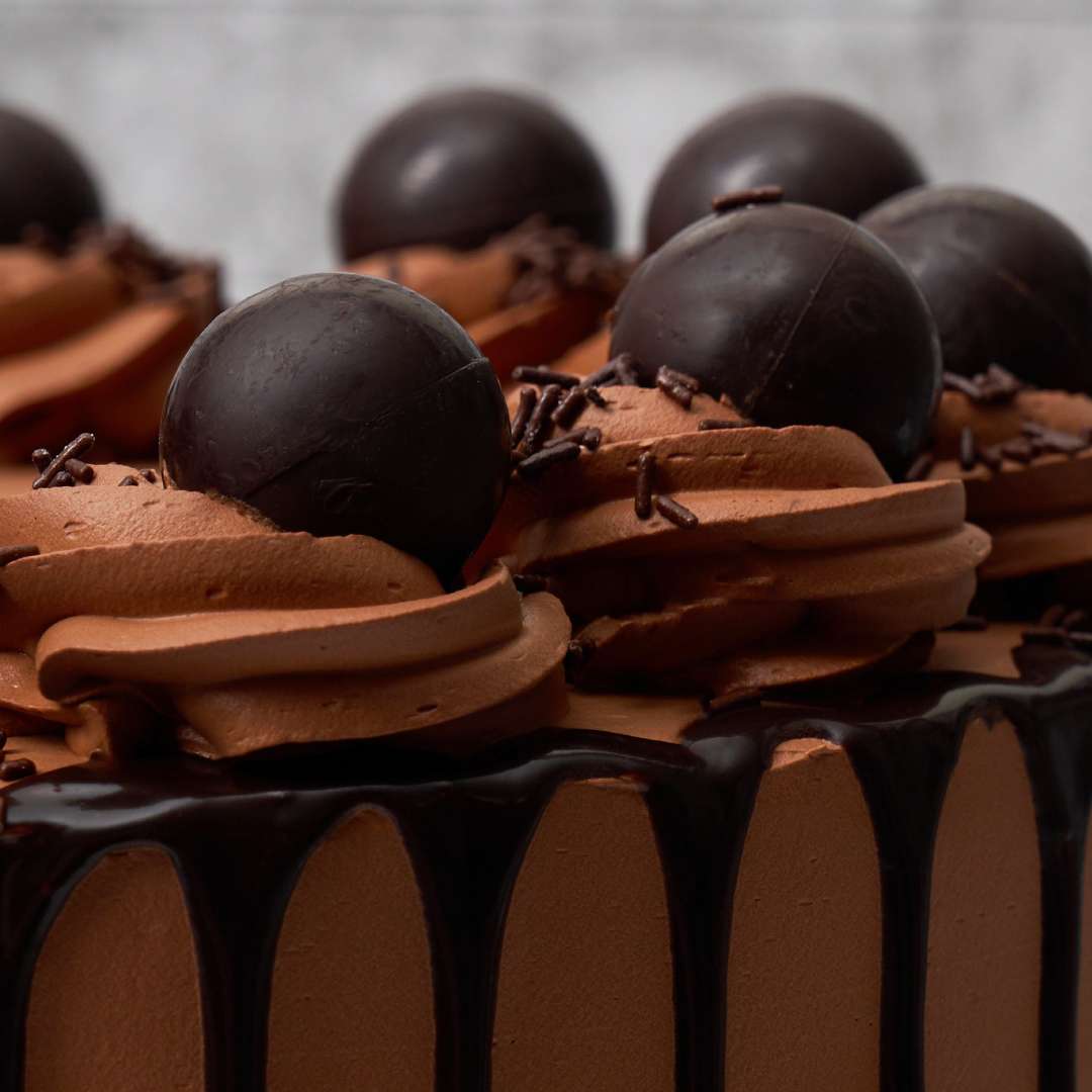 Lindor Chocolate Cake