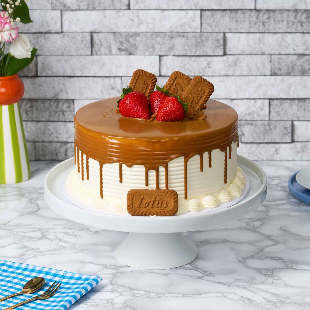Lotus Biscoff Cake