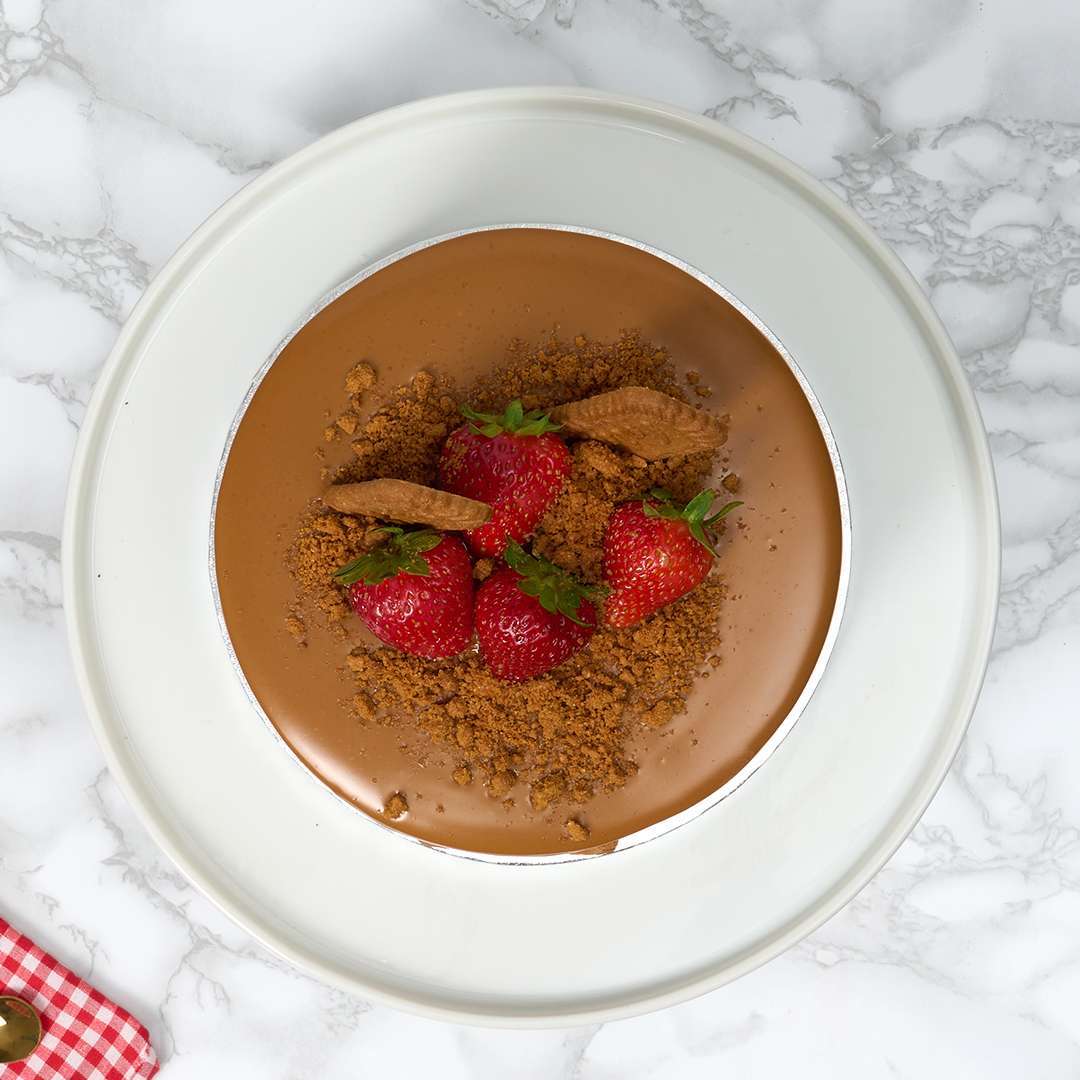Lotus Biscoff Cake