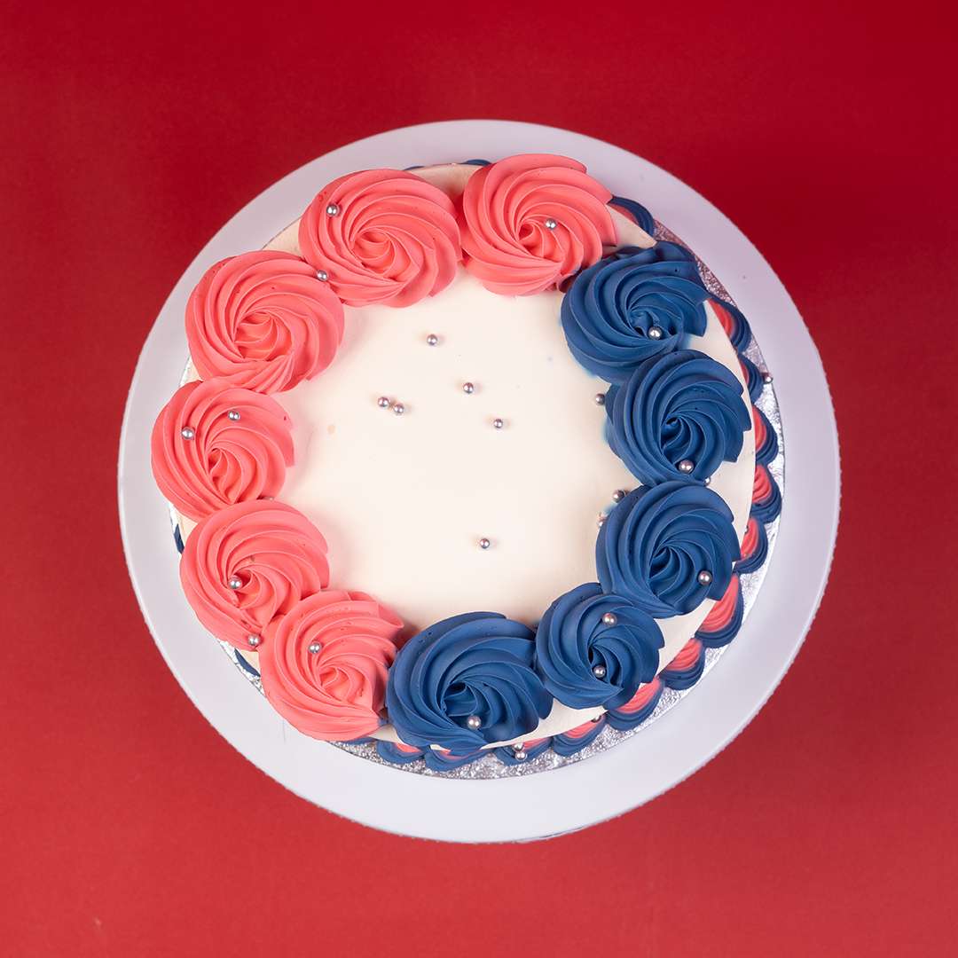 Little Surprise Reveal Cake