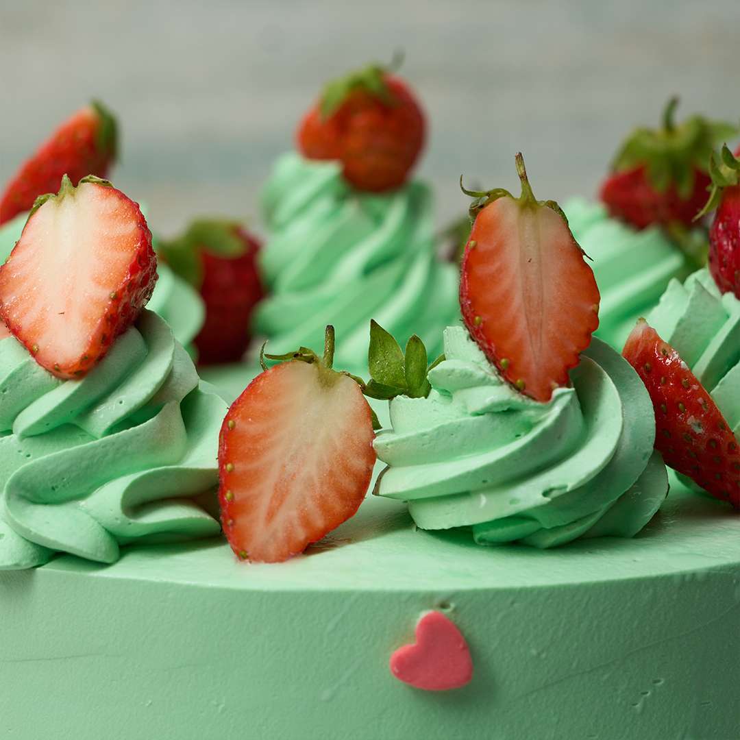 Pistachio Strawberry Matcha Cake