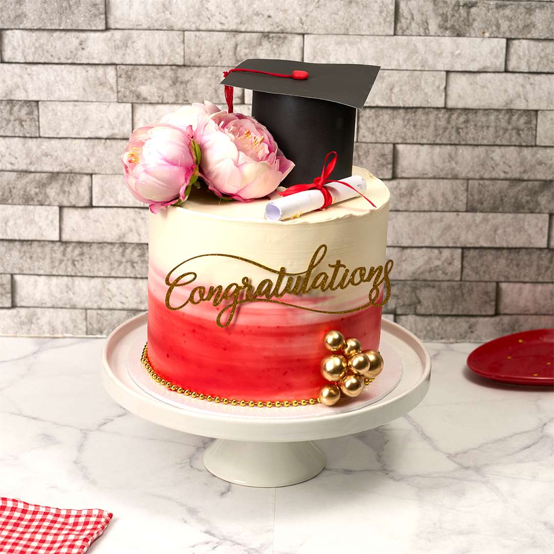 Premium Graduation Cake