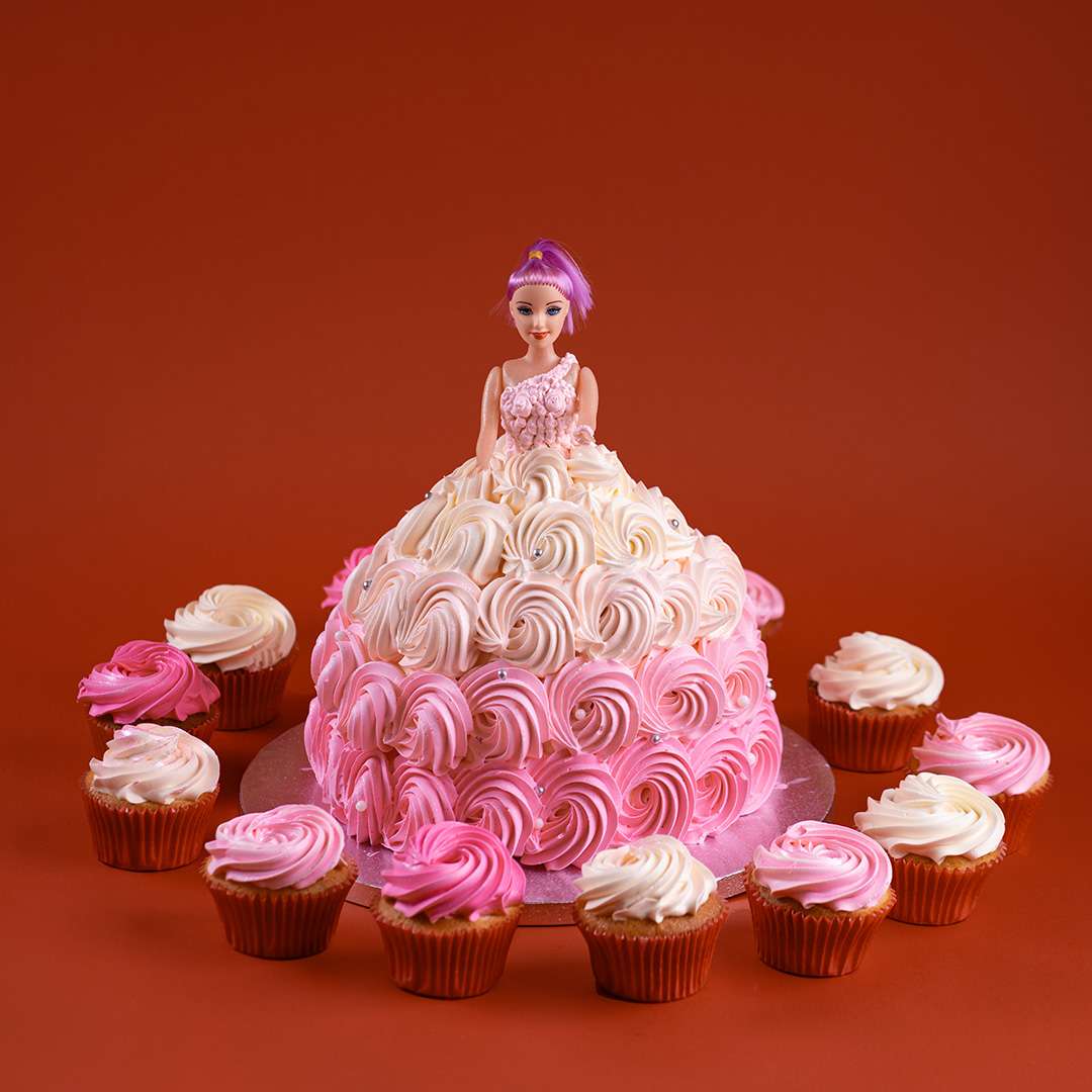 Princess Daniya Cake