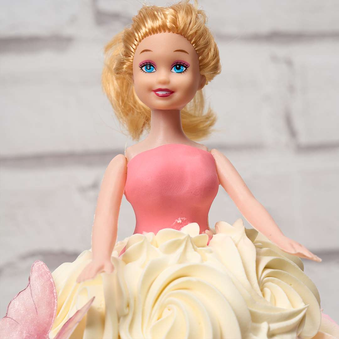 Princess Daniya Cake