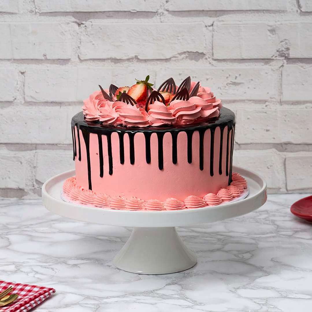 Strawberry Cake