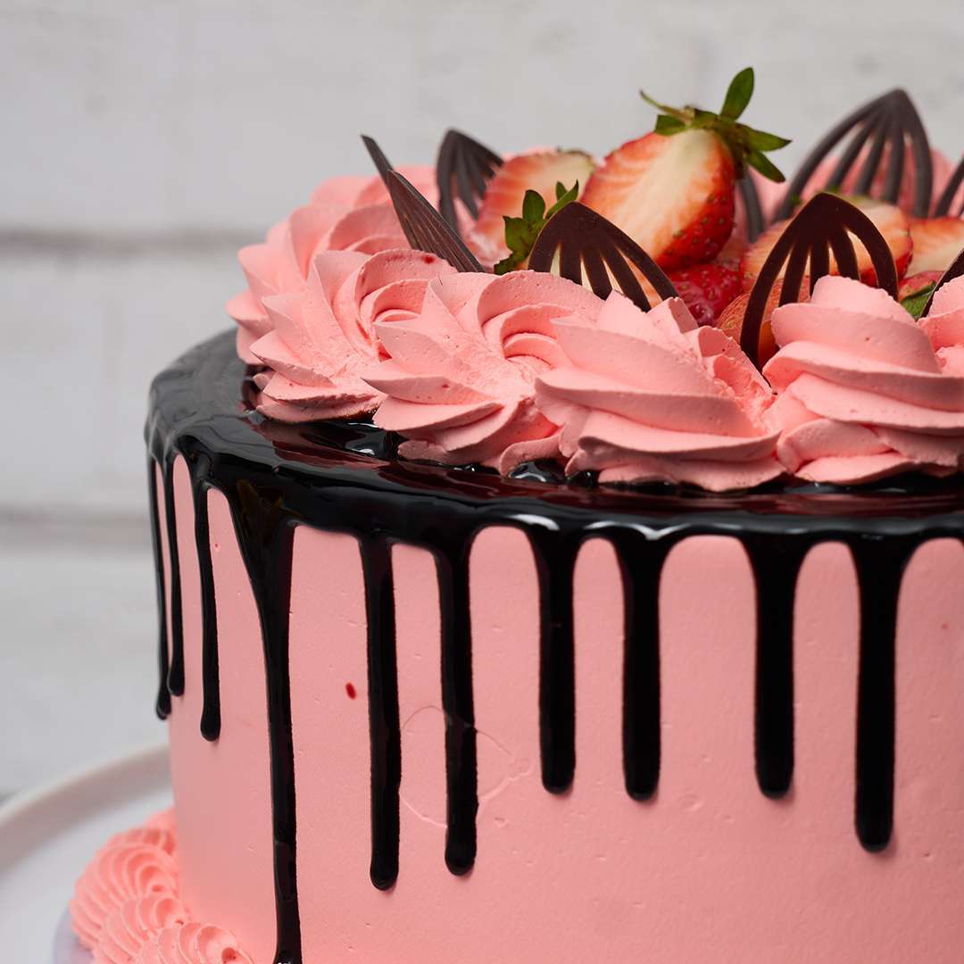 Strawberry Cake