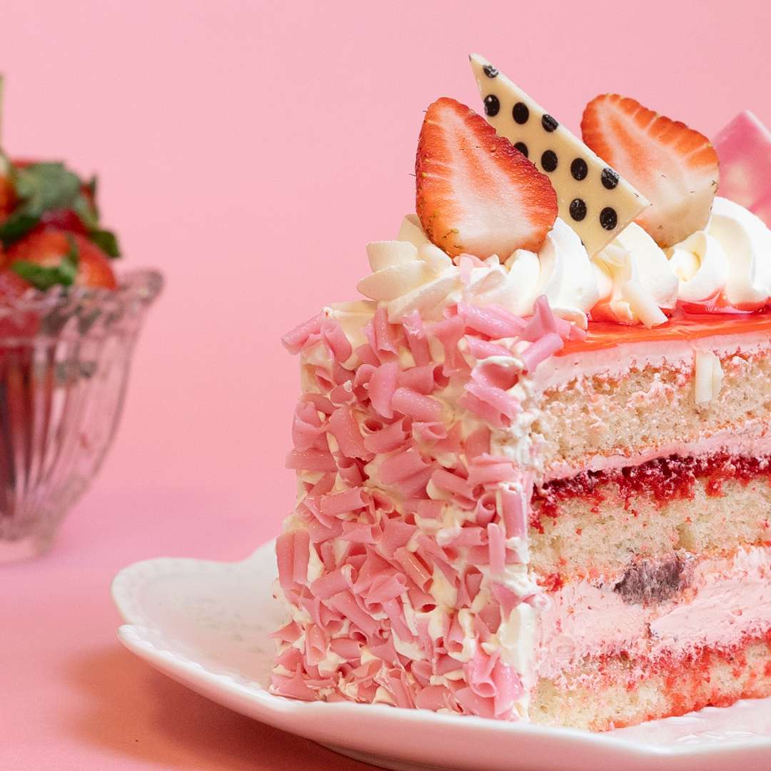 Strawberry Cake Slices