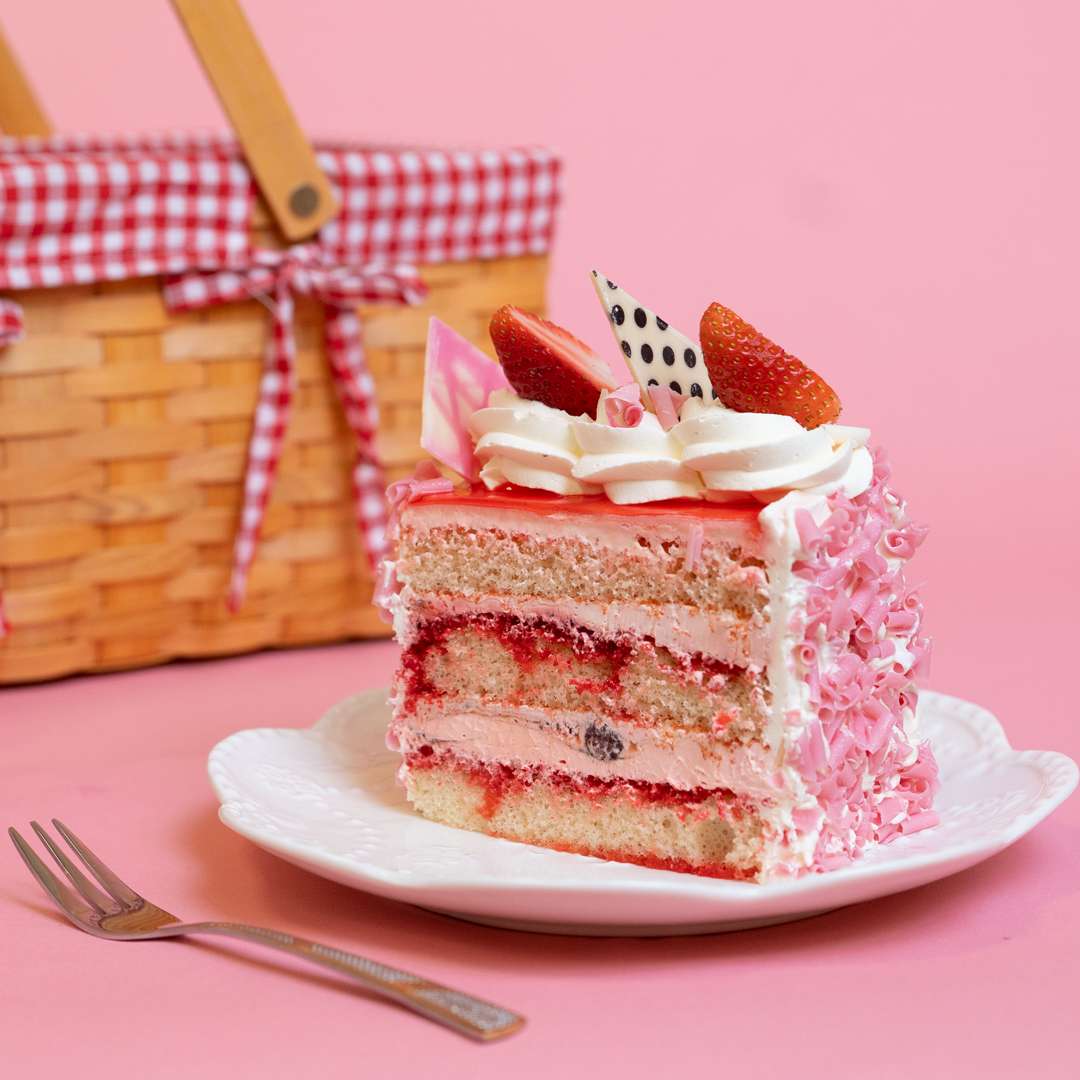 Strawberry Cake Slices