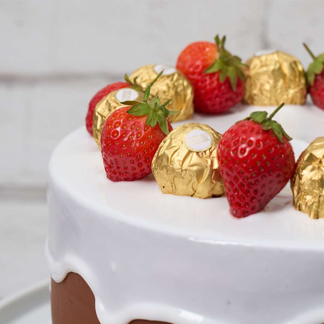 Strawberry Ferrero Cake