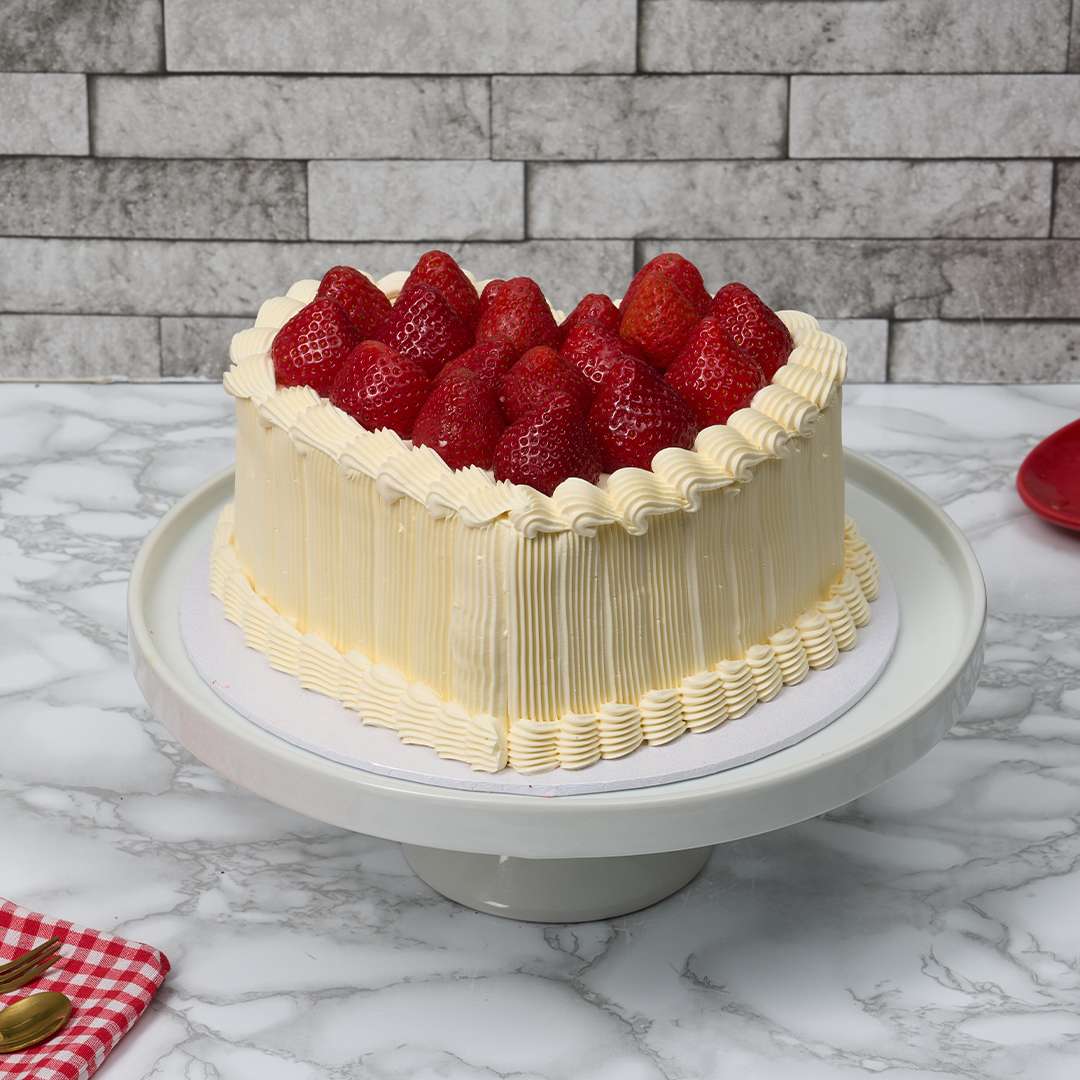 Strawberry Heart Cake