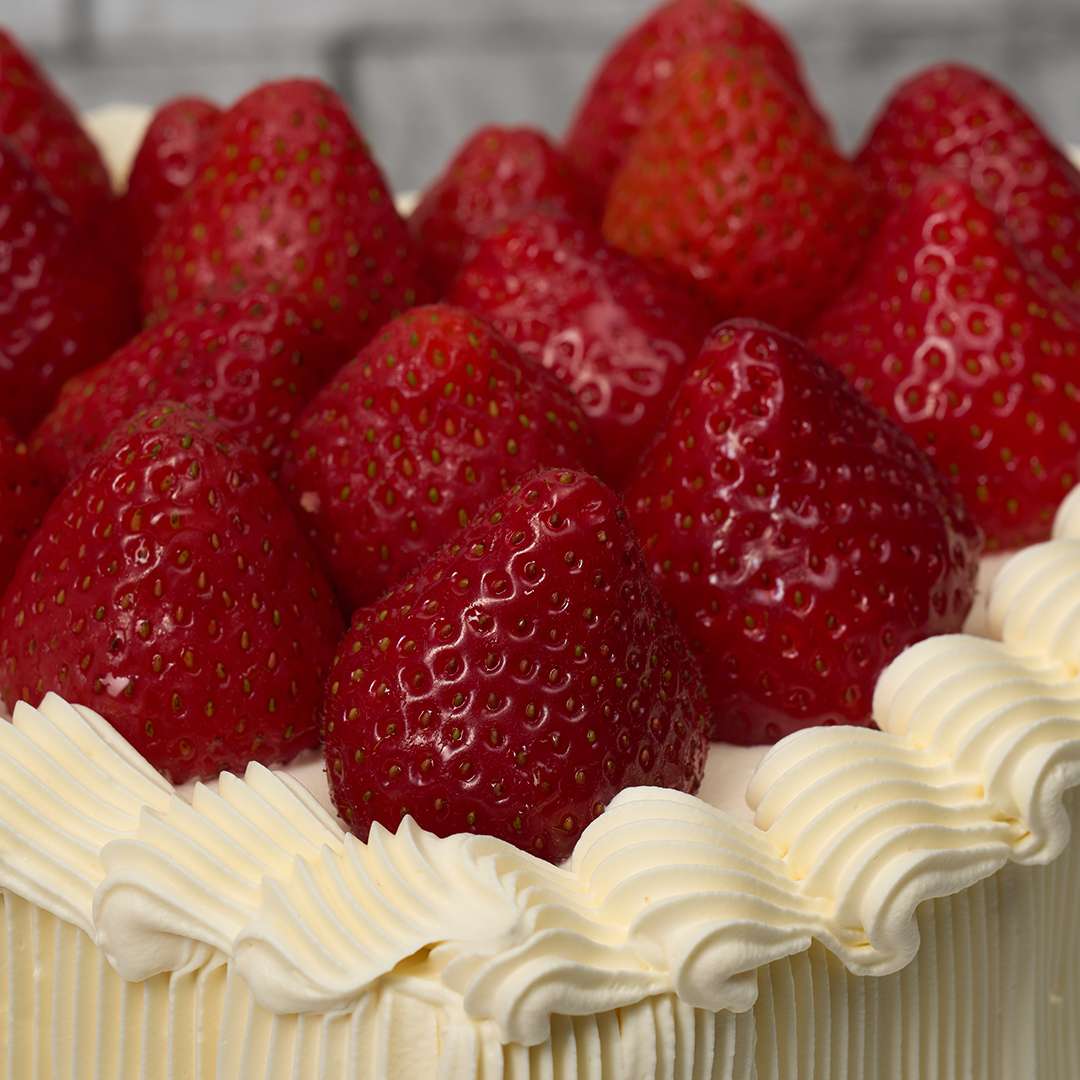 Strawberry Heart Cake