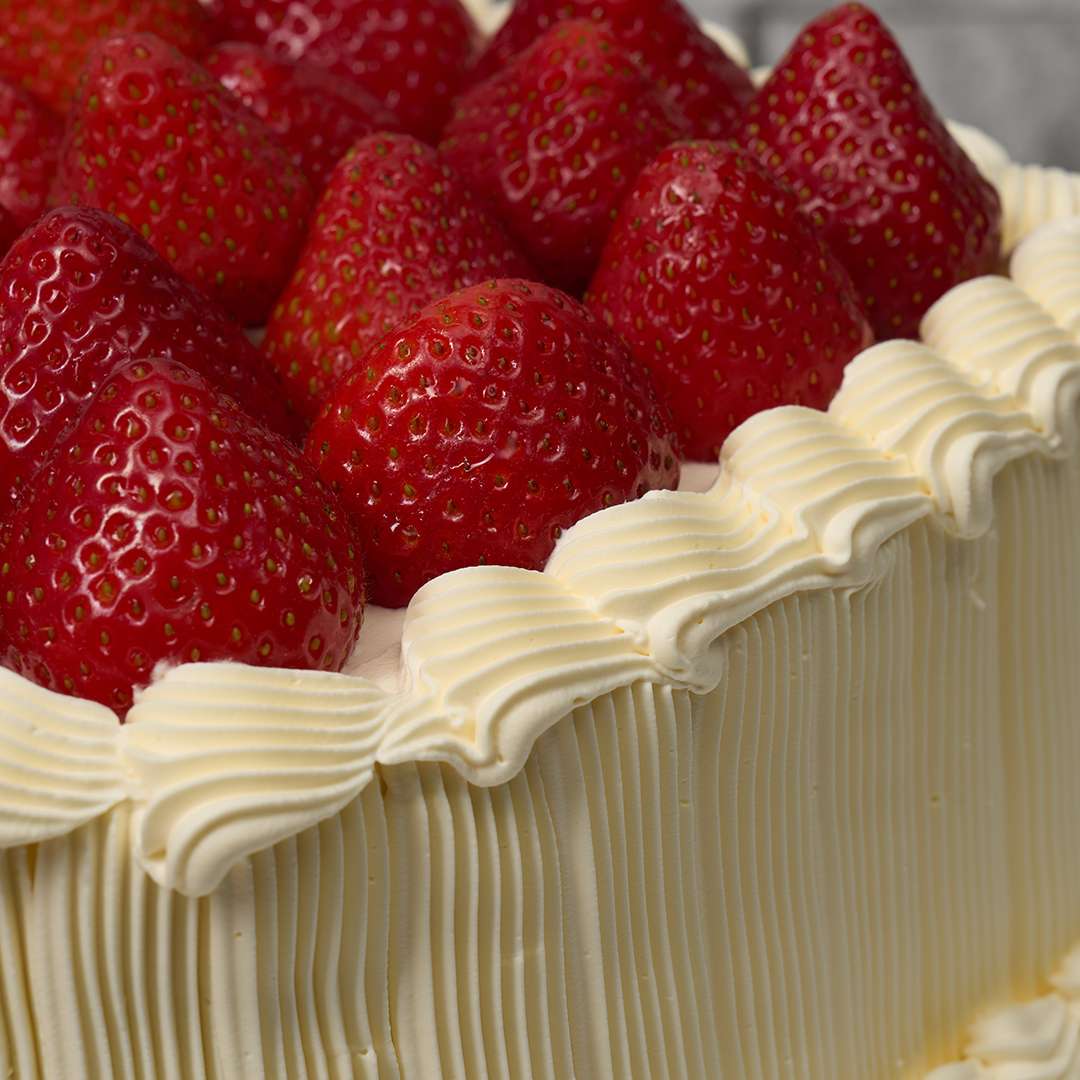 Strawberry Heart Cake