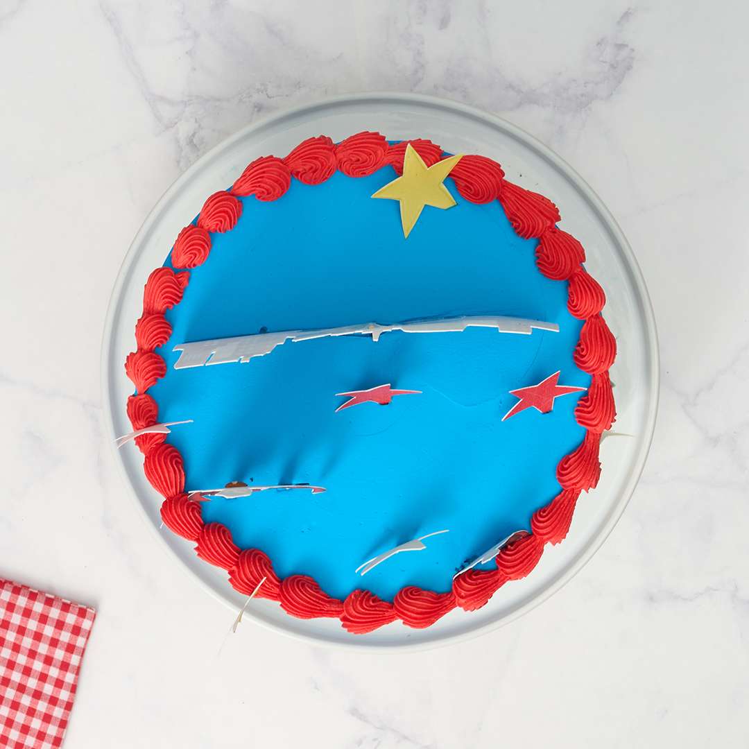 Superman cake