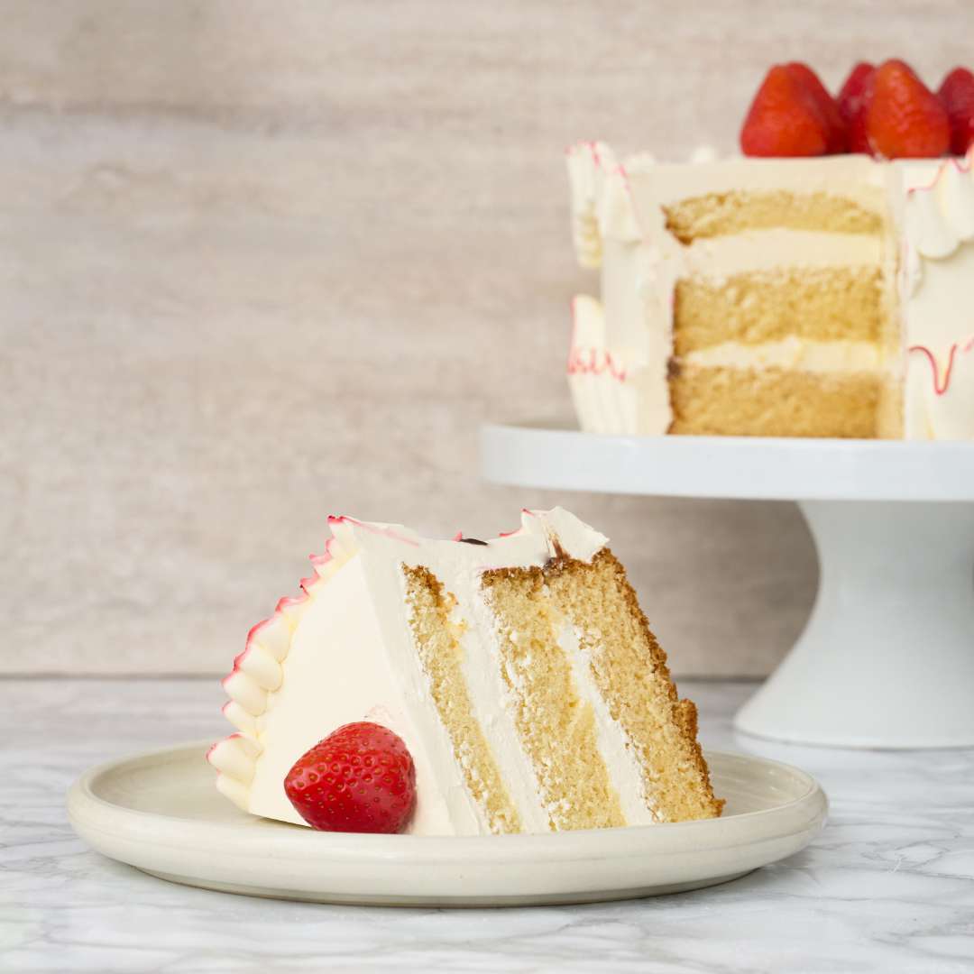 Vanilla Grandeur Cake